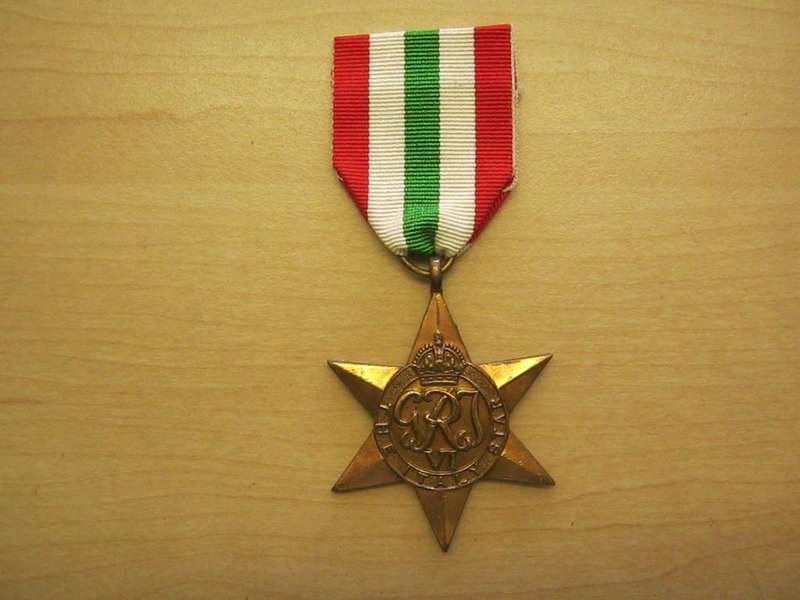 WW 2 Italy military Star.